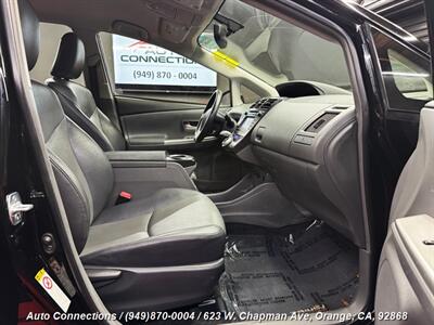 2014 Toyota Prius v Five   - Photo 7 - Orange, CA 92868