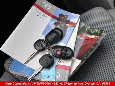 2014 Toyota Tacoma PreRunner V6   - Photo 20 - Orange, CA 92868