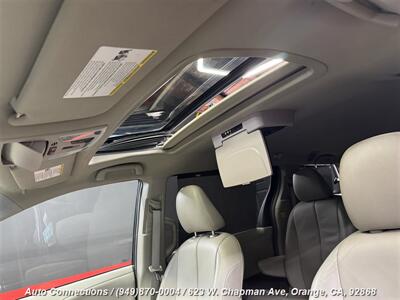 2013 Toyota Sienna XLE 8-Passenger   - Photo 26 - Orange, CA 92868