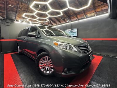 2013 Toyota Sienna XLE 8-Passenger   - Photo 1 - Orange, CA 92868