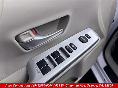 2014 Toyota Prius v Two   - Photo 21 - Orange, CA 92868