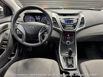 2016 Hyundai ELANTRA SE   - Photo 12 - Orange, CA 92868