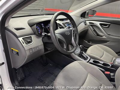 2016 Hyundai ELANTRA SE   - Photo 11 - Orange, CA 92868