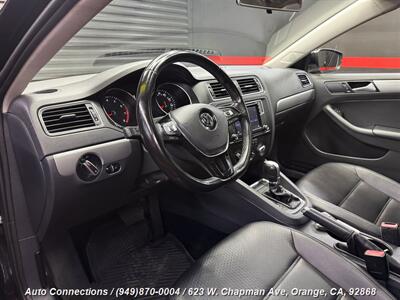 2016 Volkswagen Jetta 1.4T SE   - Photo 11 - Orange, CA 92868