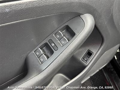 2016 Volkswagen Jetta 1.4T SE   - Photo 24 - Orange, CA 92868