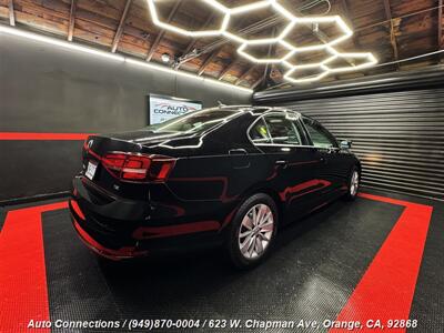 2016 Volkswagen Jetta 1.4T SE   - Photo 3 - Orange, CA 92868