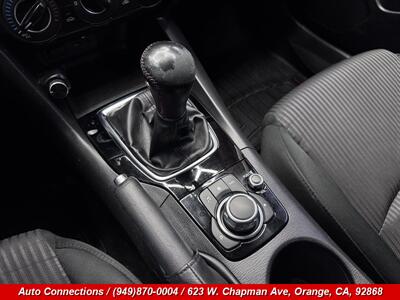 2016 Mazda Mazda3 i Sport   - Photo 14 - Orange, CA 92868