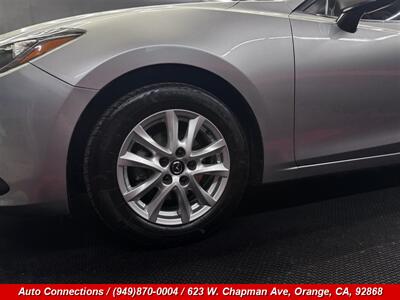 2016 Mazda Mazda3 i Sport   - Photo 27 - Orange, CA 92868