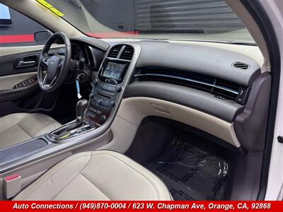 2013 Chevrolet Malibu LT   - Photo 10 - Orange, CA 92868