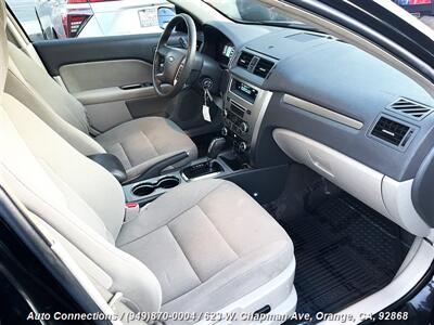 2010 Ford Fusion Hybrid   - Photo 7 - Orange, CA 92868