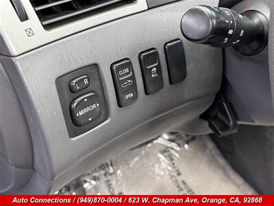 2007 Toyota Camry SE V6 - Photo 18 - Orange, CA 92868
