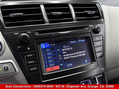 2013 Toyota Prius v Two   - Photo 17 - Orange, CA 92868