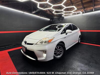 2013 Toyota Prius Five   - Photo 2 - Orange, CA 92868