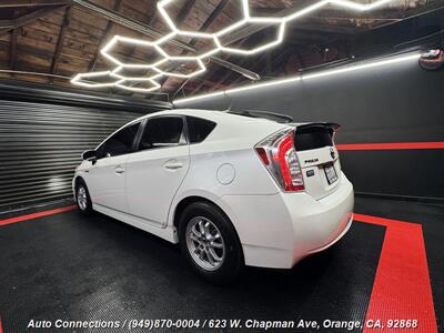 2013 Toyota Prius Five   - Photo 4 - Orange, CA 92868