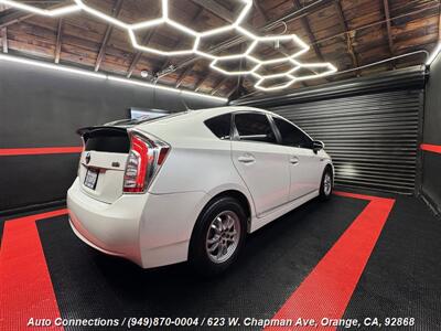 2013 Toyota Prius Five   - Photo 3 - Orange, CA 92868