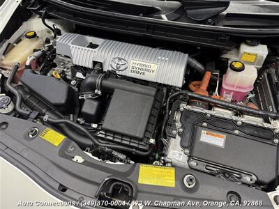 2013 Toyota Prius Five   - Photo 23 - Orange, CA 92868