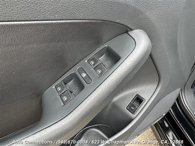 2014 Volkswagen Jetta SE PZEV   - Photo 21 - Orange, CA 92868