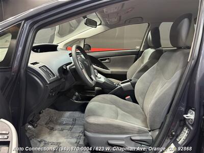 2015 Toyota Prius Three   - Photo 6 - Orange, CA 92868