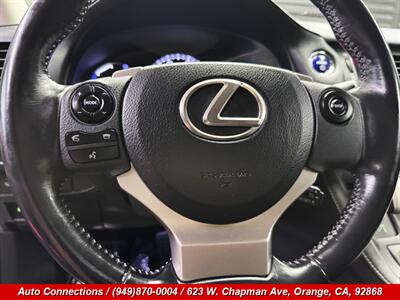 2016 Lexus CT 200h   - Photo 11 - Orange, CA 92868