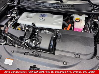 2016 Lexus CT 200h   - Photo 21 - Orange, CA 92868