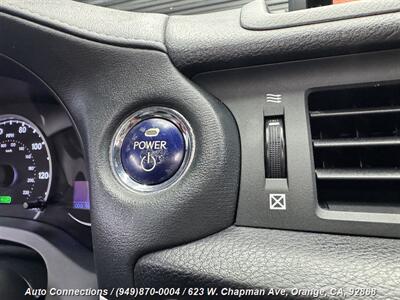 2013 Lexus CT 200h   - Photo 22 - Orange, CA 92868