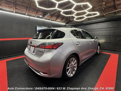 2013 Lexus CT 200h   - Photo 3 - Orange, CA 92868
