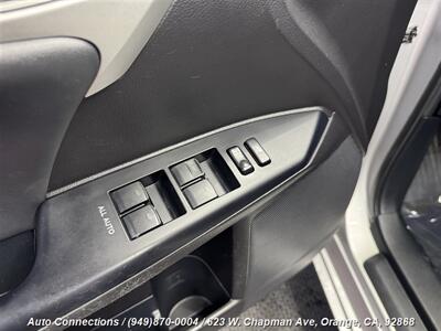 2013 Lexus CT 200h   - Photo 27 - Orange, CA 92868