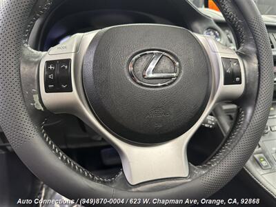 2013 Lexus CT 200h   - Photo 13 - Orange, CA 92868