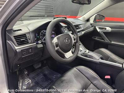 2013 Lexus CT 200h   - Photo 11 - Orange, CA 92868