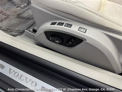 2010 Volvo C70 T5   - Photo 25 - Orange, CA 92868