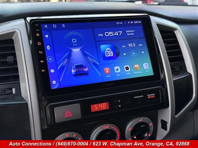 2011 Toyota Tacoma PreRunner V6   - Photo 16 - Orange, CA 92868