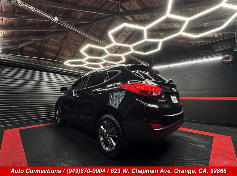 2014 Hyundai TUCSON SE - Photo 4 - Orange, CA 92868