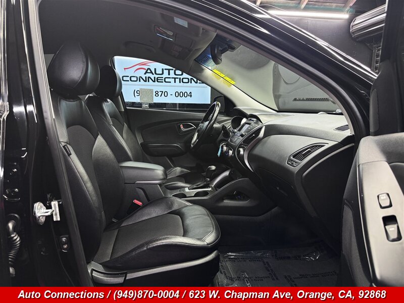 2014 Hyundai TUCSON SE - Photo 7 - Orange, CA 92868