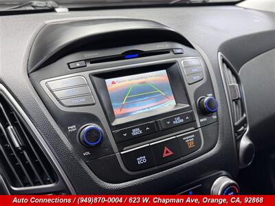 2014 Hyundai TUCSON SE - Photo 18 - Orange, CA 92868