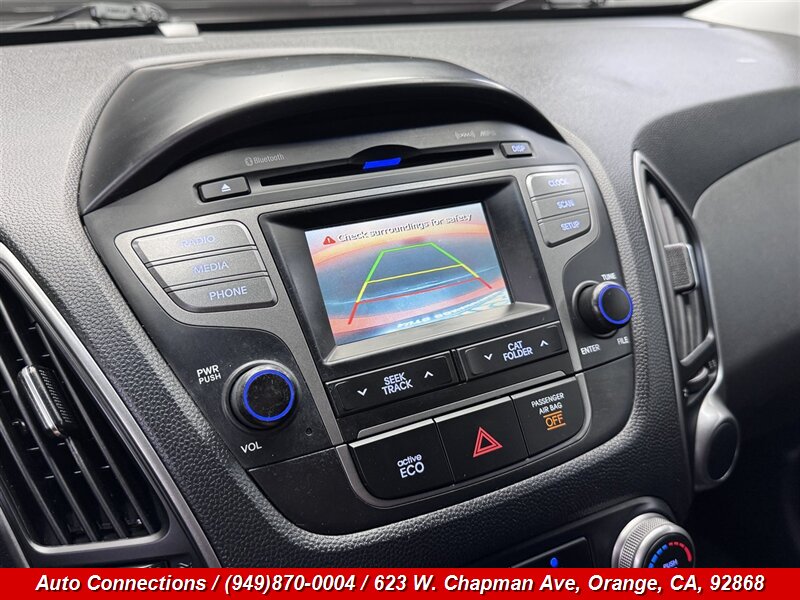 2014 Hyundai TUCSON SE - Photo 18 - Orange, CA 92868