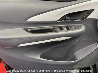 2020 Chevrolet Bolt EV LT   - Photo 21 - Orange, CA 92868