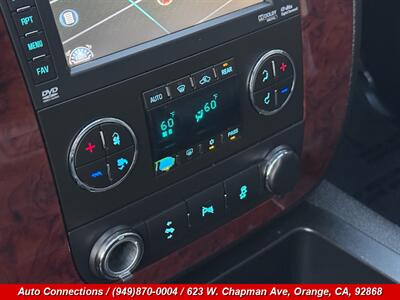 2012 Chevrolet Tahoe LT   - Photo 16 - Orange, CA 92868