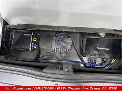 2015 Dodge Challenger SXT Plus   - Photo 24 - Orange, CA 92868