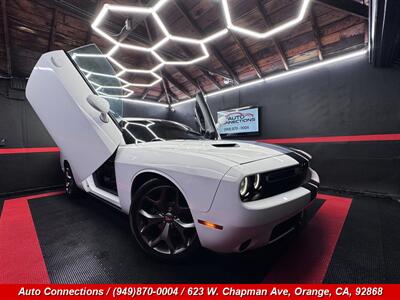 2015 Dodge Challenger SXT Plus   - Photo 1 - Orange, CA 92868