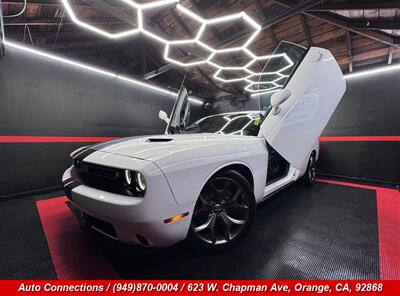 2015 Dodge Challenger SXT Plus   - Photo 2 - Orange, CA 92868