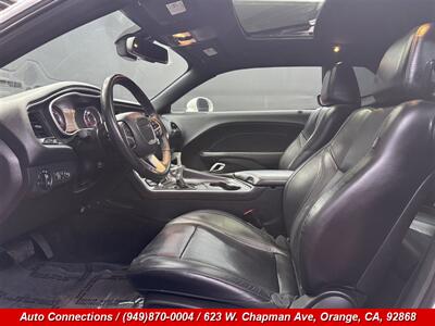 2015 Dodge Challenger SXT Plus   - Photo 7 - Orange, CA 92868