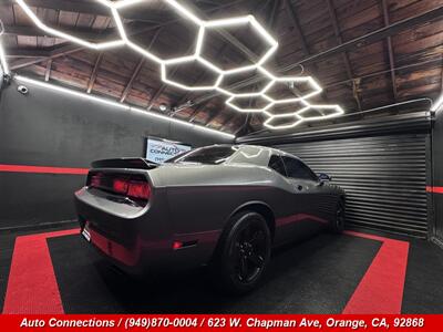 2012 Dodge Challenger SXT - Photo 3 - Orange, CA 92868