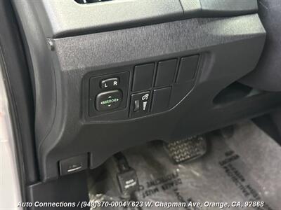 2013 Toyota Prius Two   - Photo 33 - Orange, CA 92868