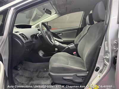 2013 Toyota Prius Two - Photo 6 - Orange, CA 92868