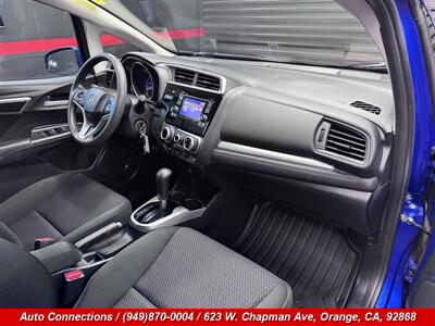 2019 Honda Fit LX - Photo 10 - Orange, CA 92868