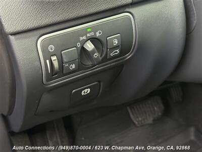 2017 Volvo S60 T5 Dynamic   - Photo 20 - Orange, CA 92868
