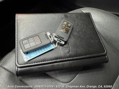 2017 Volvo S60 T5 Dynamic   - Photo 23 - Orange, CA 92868
