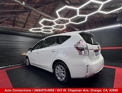 2014 Toyota Prius v Two - Photo 4 - Orange, CA 92868