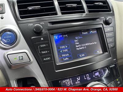 2014 Toyota Prius v Two - Photo 18 - Orange, CA 92868