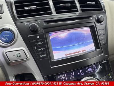 2014 Toyota Prius v Two - Photo 19 - Orange, CA 92868